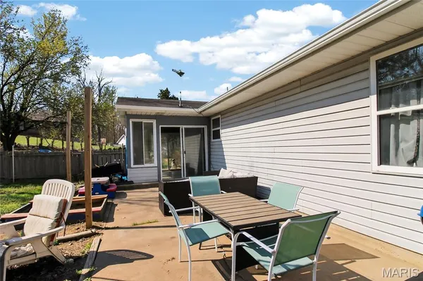 $244,900 | 7302 Carriwood Drive, Cedar Hill, MO 63016