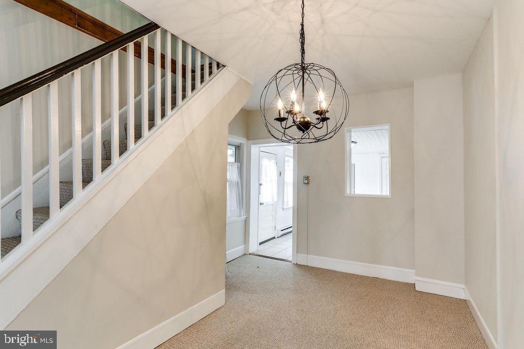 616 South Chapel Street Baltimore, MD 21231 - Photo 8 of 26