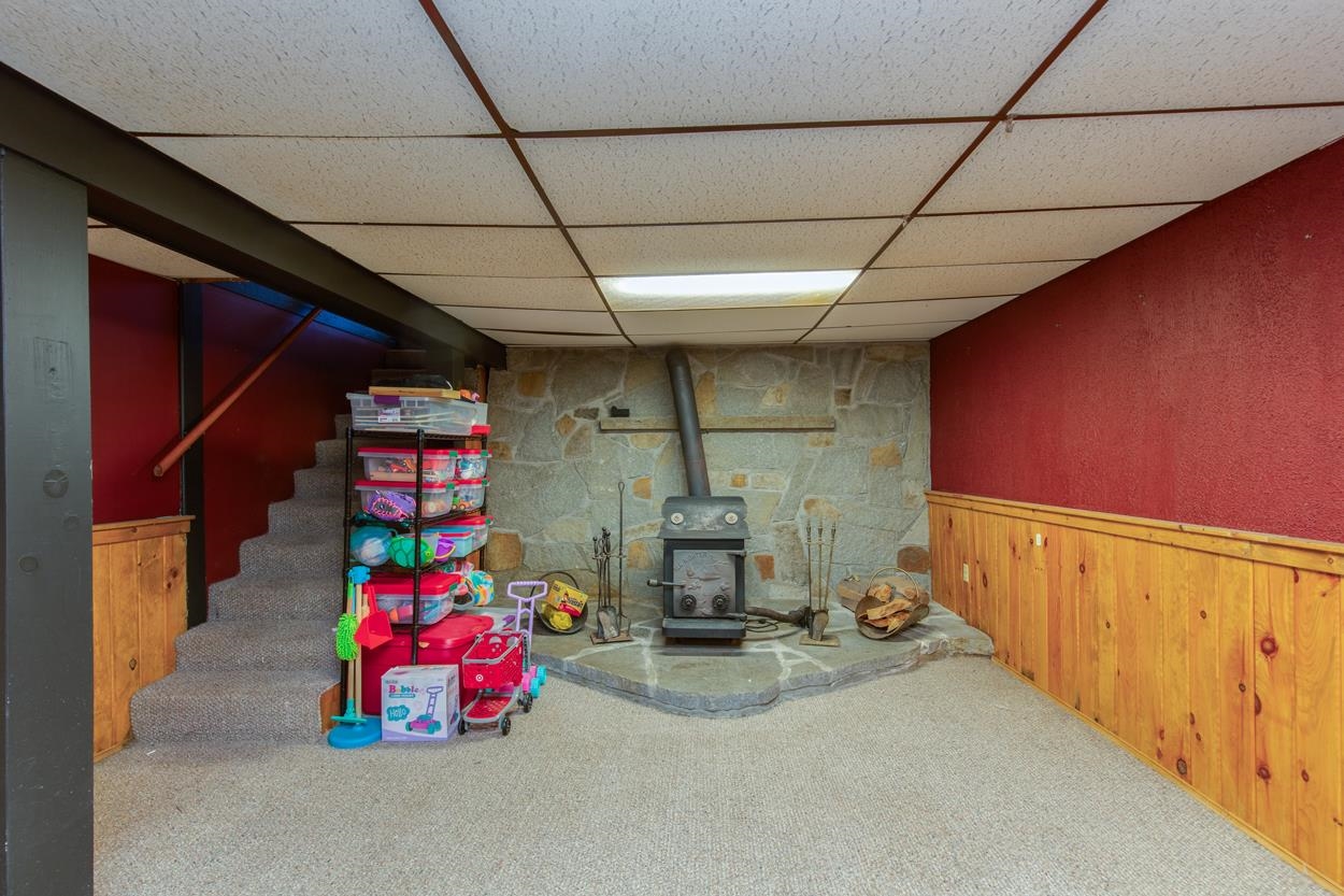 918 South Mammoth Road Manchester, NH 03109 - Photo 19 of 26
