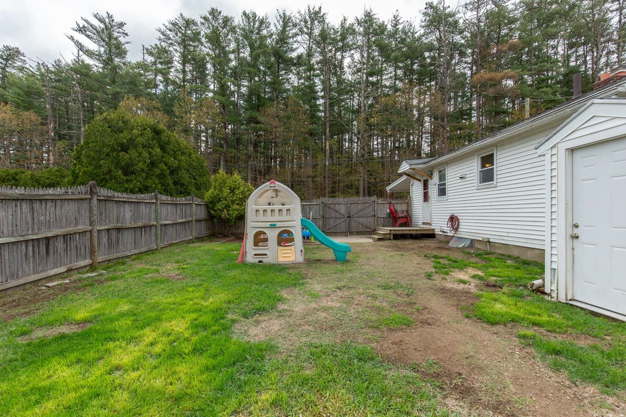 918 South Mammoth Road Manchester, NH 03109 - Photo 23 of 26