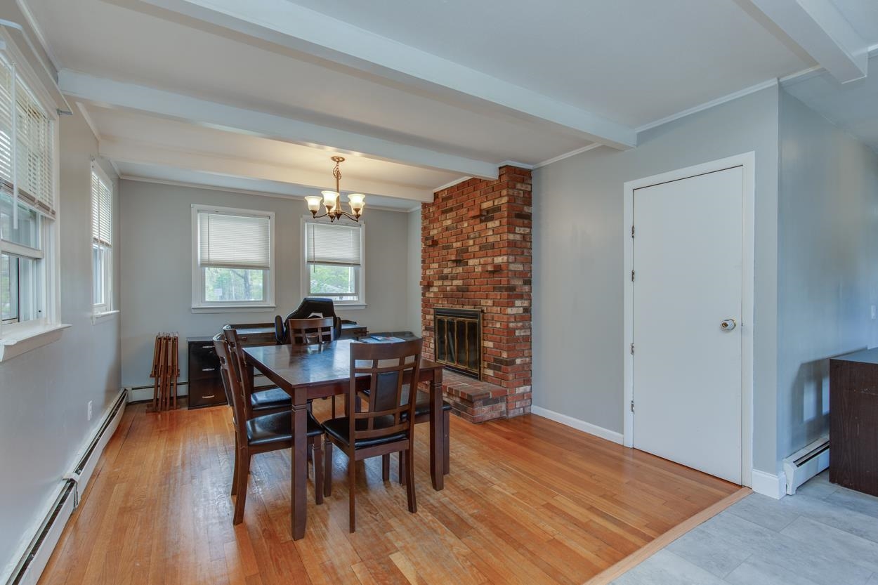 918 South Mammoth Road Manchester, NH 03109 - Photo 25 of 26