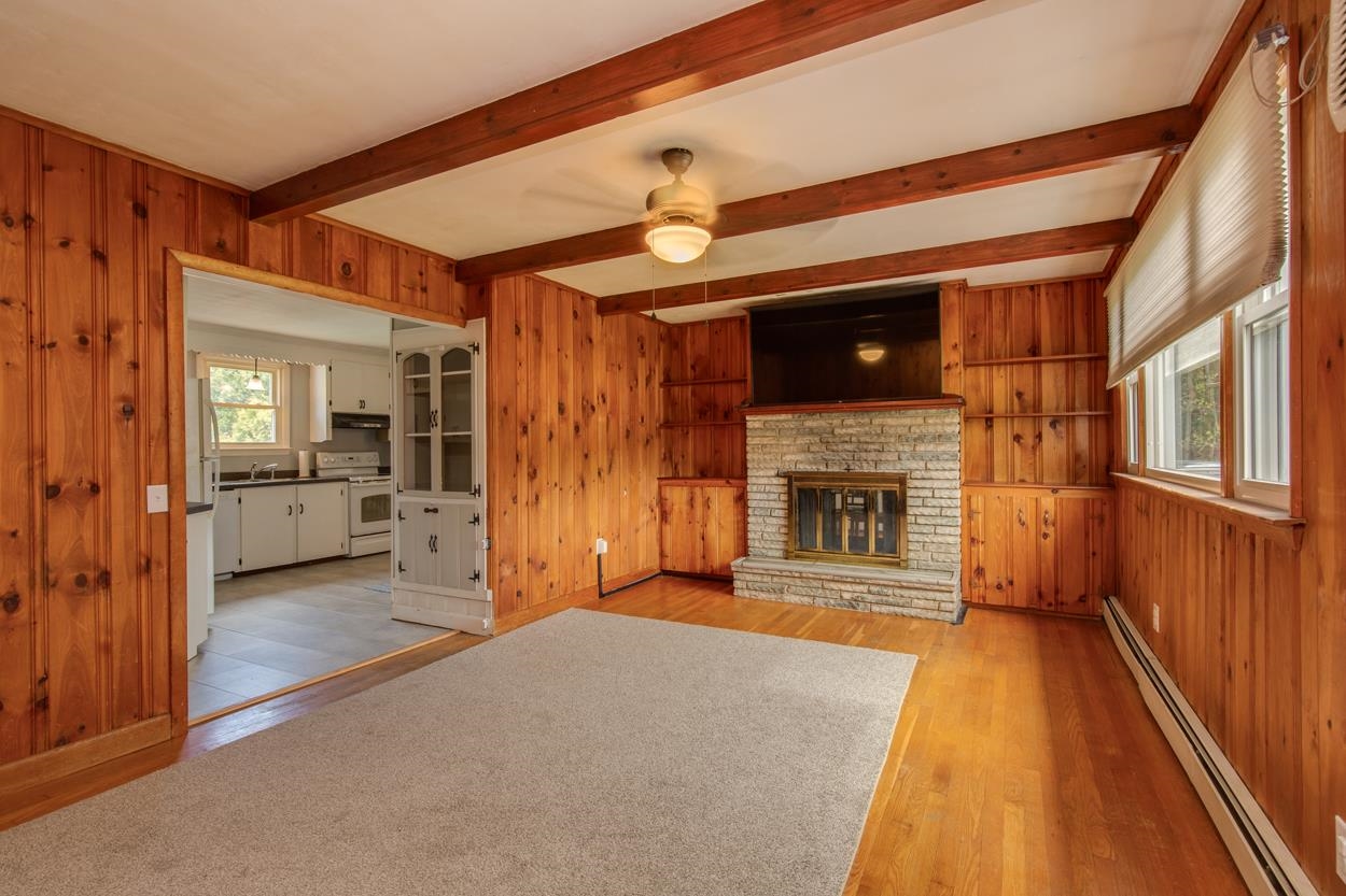918 South Mammoth Road Manchester, NH 03109 - Photo 8 of 26