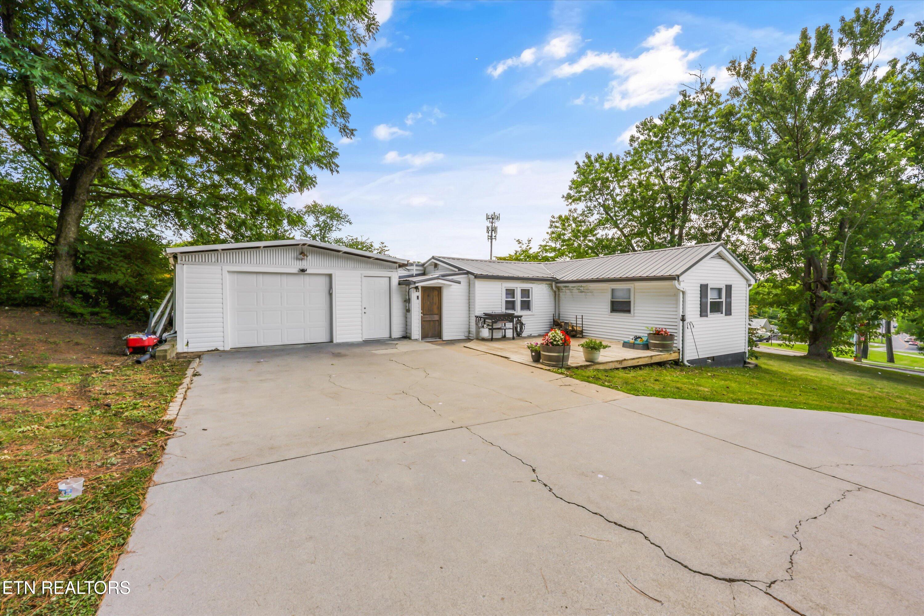 1306 Montvale Station Road Maryville, TN 37803 - Photo 23 of 30 22-1306 Montvale Rd 34
