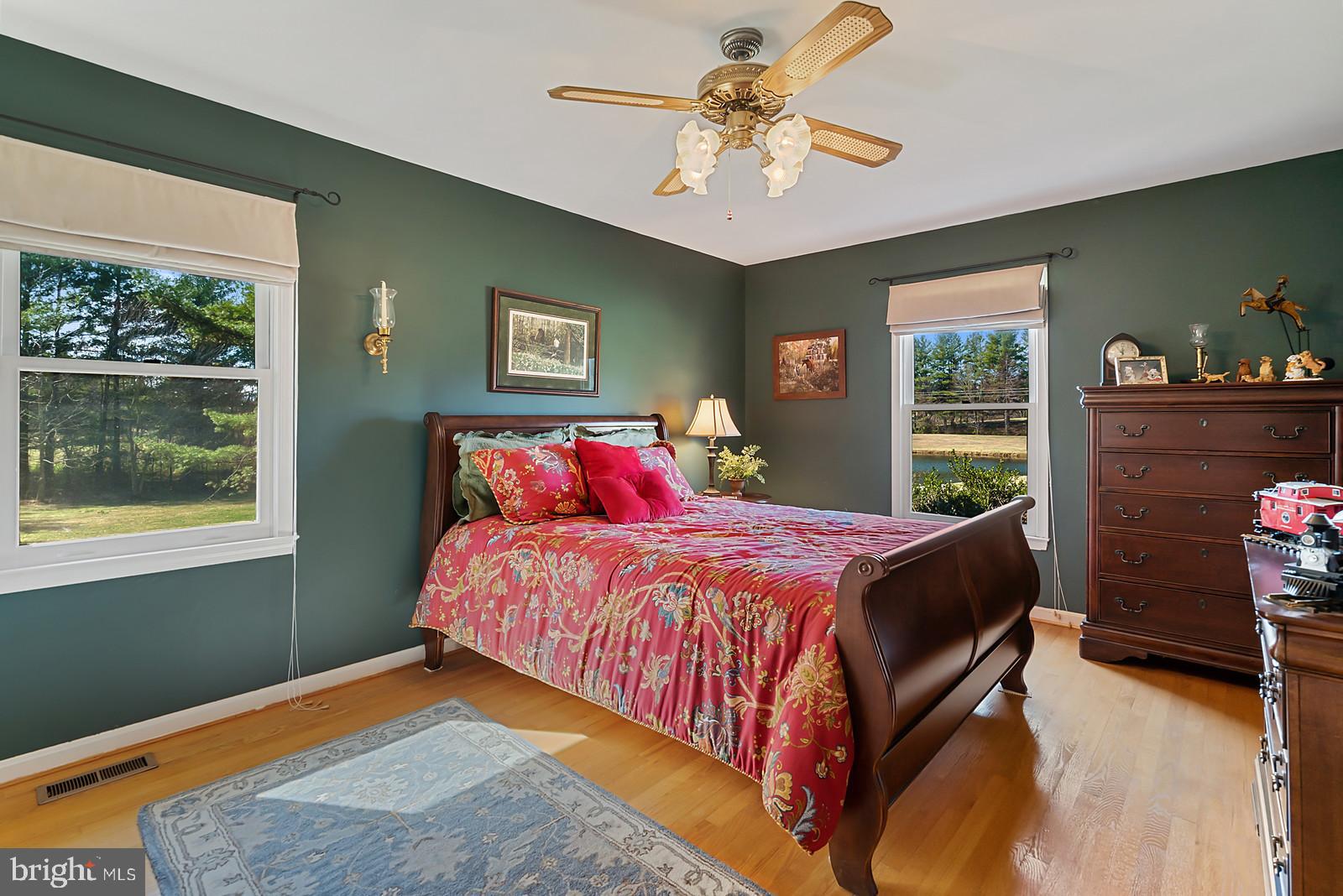 6087 Georgetown Road Broad Run, VA 20137 - Photo 30 of 61 bedroom 2