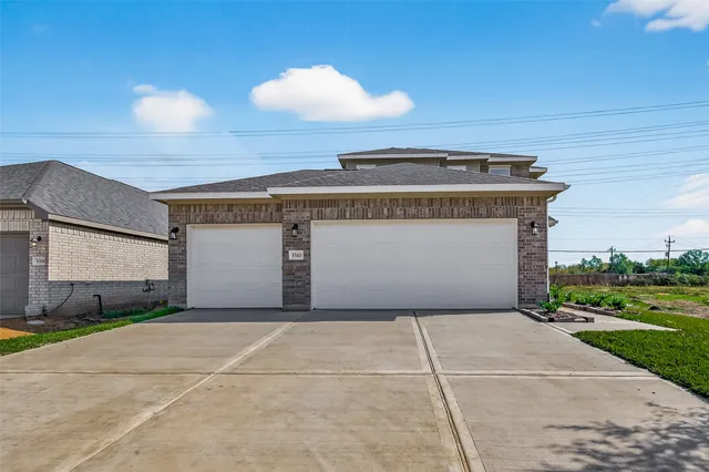 $295,198 | 3310 Rolling River Drive, Baytown, TX 77521