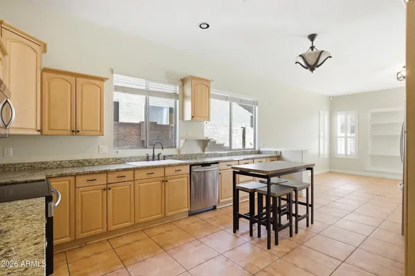 $583,500 | 1645 East Orangewood Street, Gilbert, AZ 85296