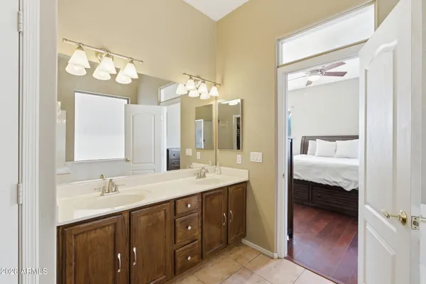 $583,500 | 1645 East Orangewood Street, Gilbert, AZ 85296