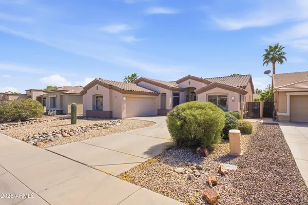 $583,500 | 1645 East Orangewood Street, Gilbert, AZ 85296