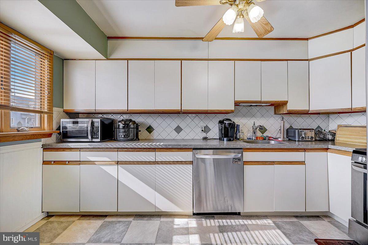 80 Falmouth Road Hamilton, NJ 08620 - Photo 14 of 40 Kitchen
