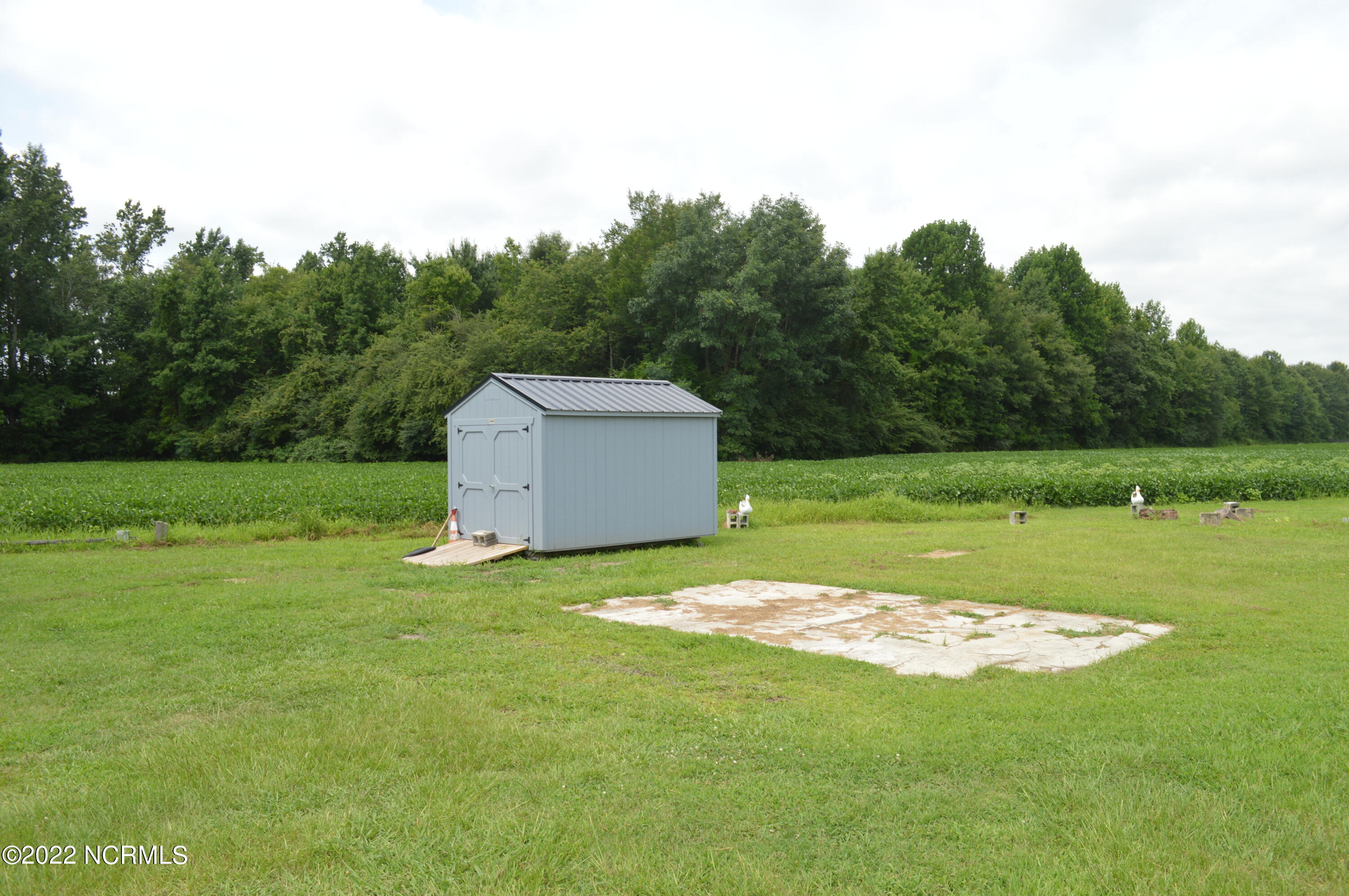 2817 Causey Road Kinston, NC 28501 - Photo 13 of 22 DSC_0139
