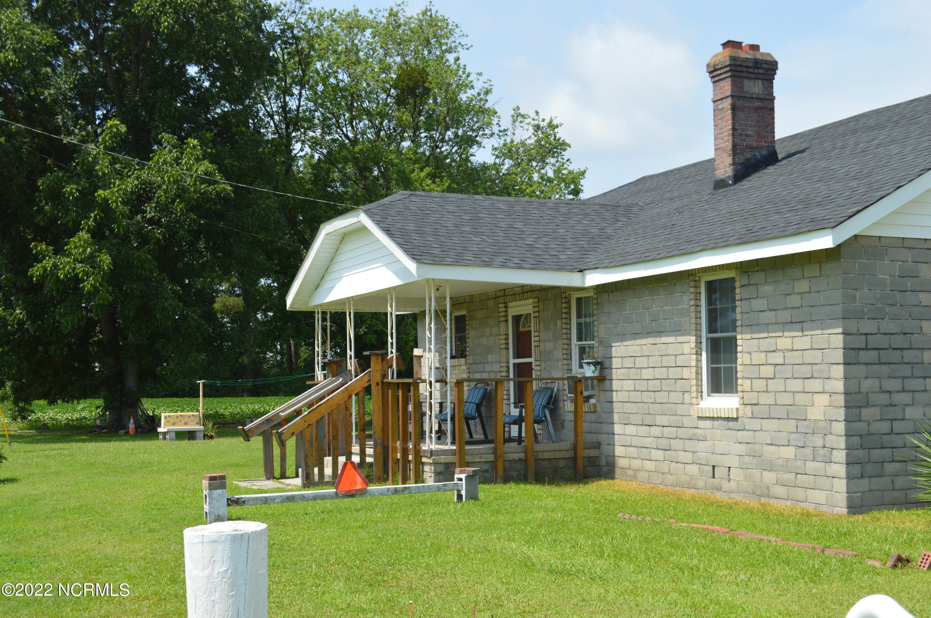 2817 Causey Road Kinston, NC 28501 - Photo 4 of 22 2