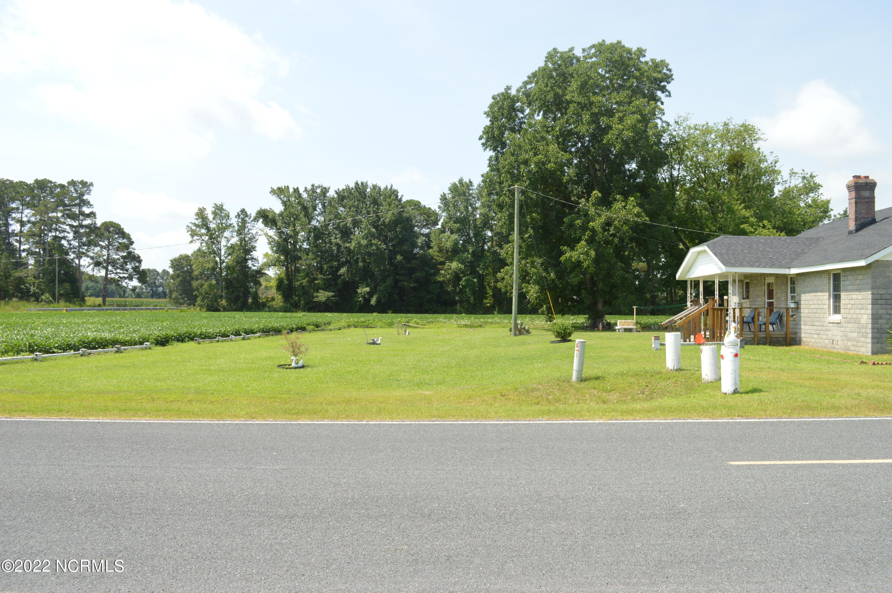 2817 Causey Road Kinston, NC 28501 - Photo 9 of 22 DSC_0130