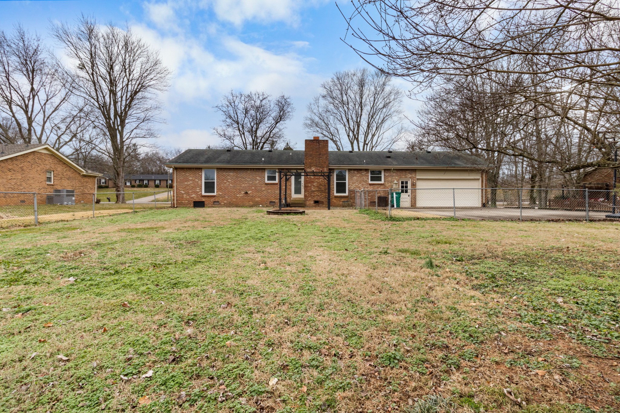 3045 Trough Springs Road Clarksville, TN 37043 - Photo 21 of 28 Gallery Image 21