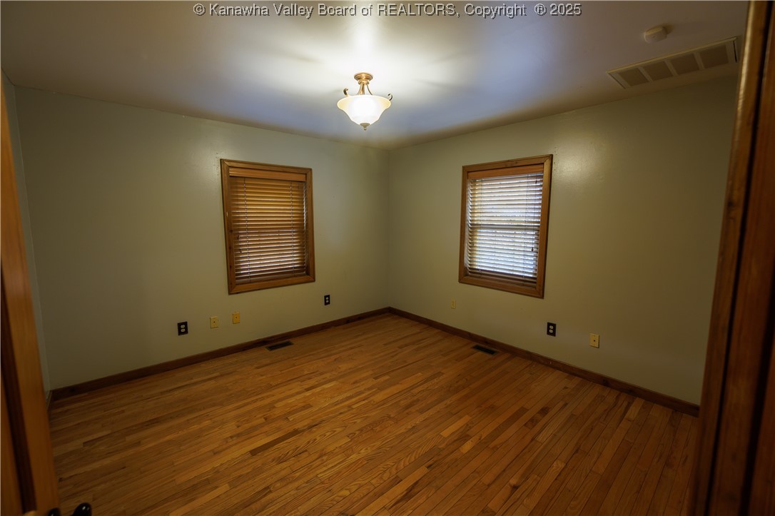 215 Myrtle Webb Road Chapmanville, WV 25508 - Photo 9 of 49 Gallery Image 9
