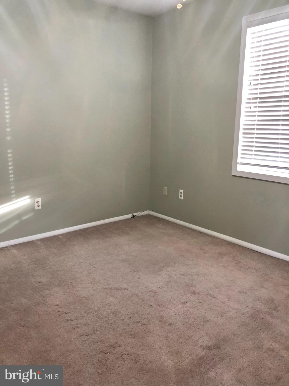 509 Westminister Road Edgewater, MD 21037 - Photo 15 of 37 Upstairs Bedroom
