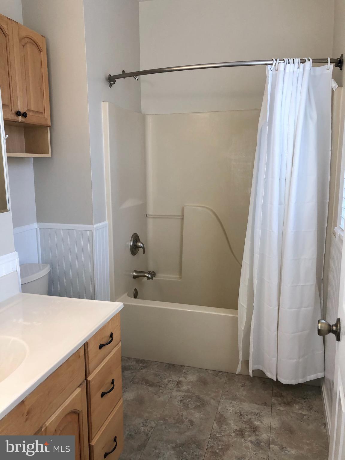 509 Westminister Road Edgewater, MD 21037 - Photo 18 of 37 Master Bath