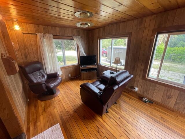 3210 South Walker Road Muskegon, MI 49444 - Photo 15 of 22 IMG_3286