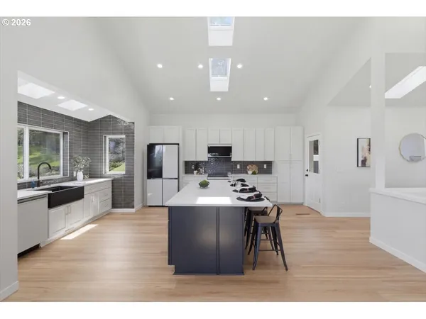 $899,900 | 2455 West 29th Avenue, Eugene, OR 97405