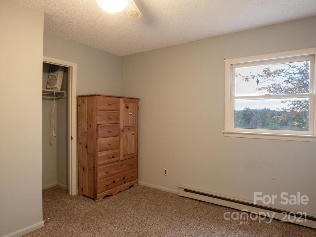 250 McLean Road Weaverville, NC 28787 - Photo 10 of 21 Gallery Image 10