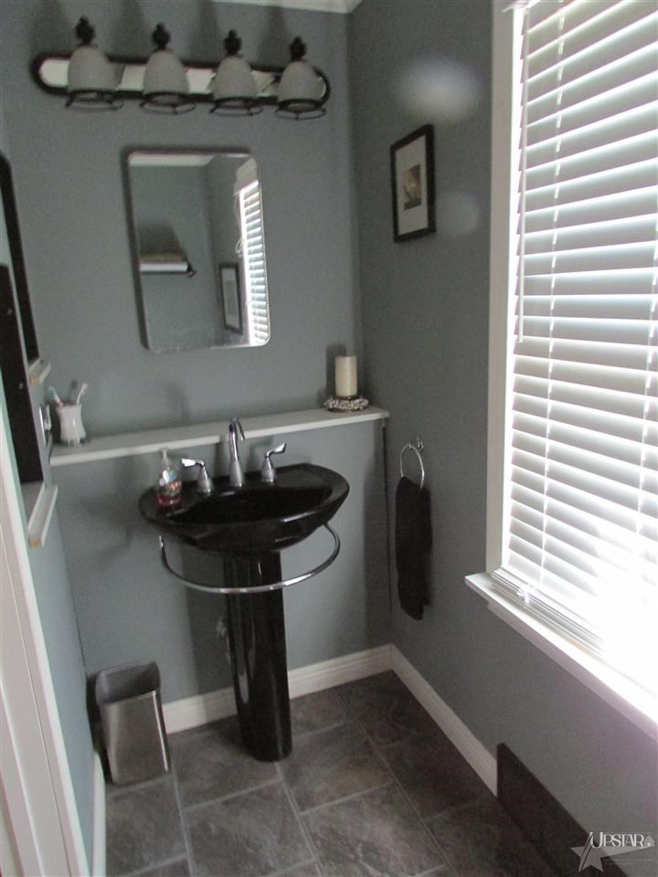 6124 Lower Huntington Road Fort Wayne, IN 46809 - Photo 17 of 30