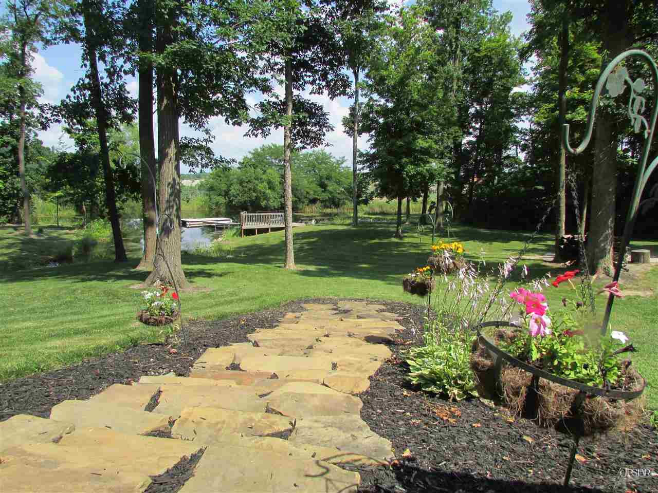 6124 Lower Huntington Road Fort Wayne, IN 46809 - Photo 20 of 30