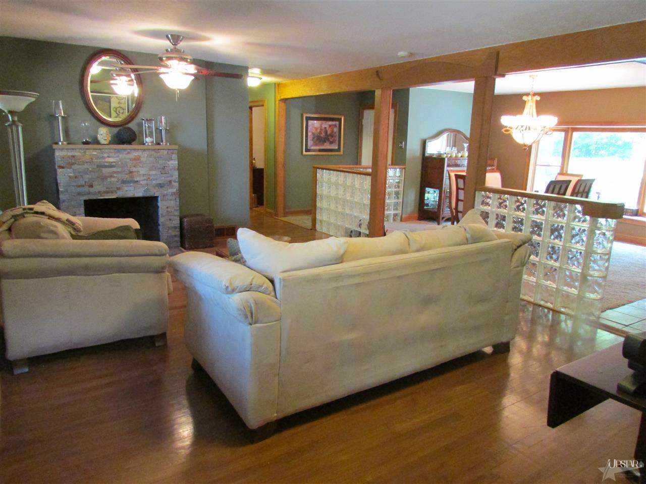 6124 Lower Huntington Road Fort Wayne, IN 46809 - Photo 6 of 30