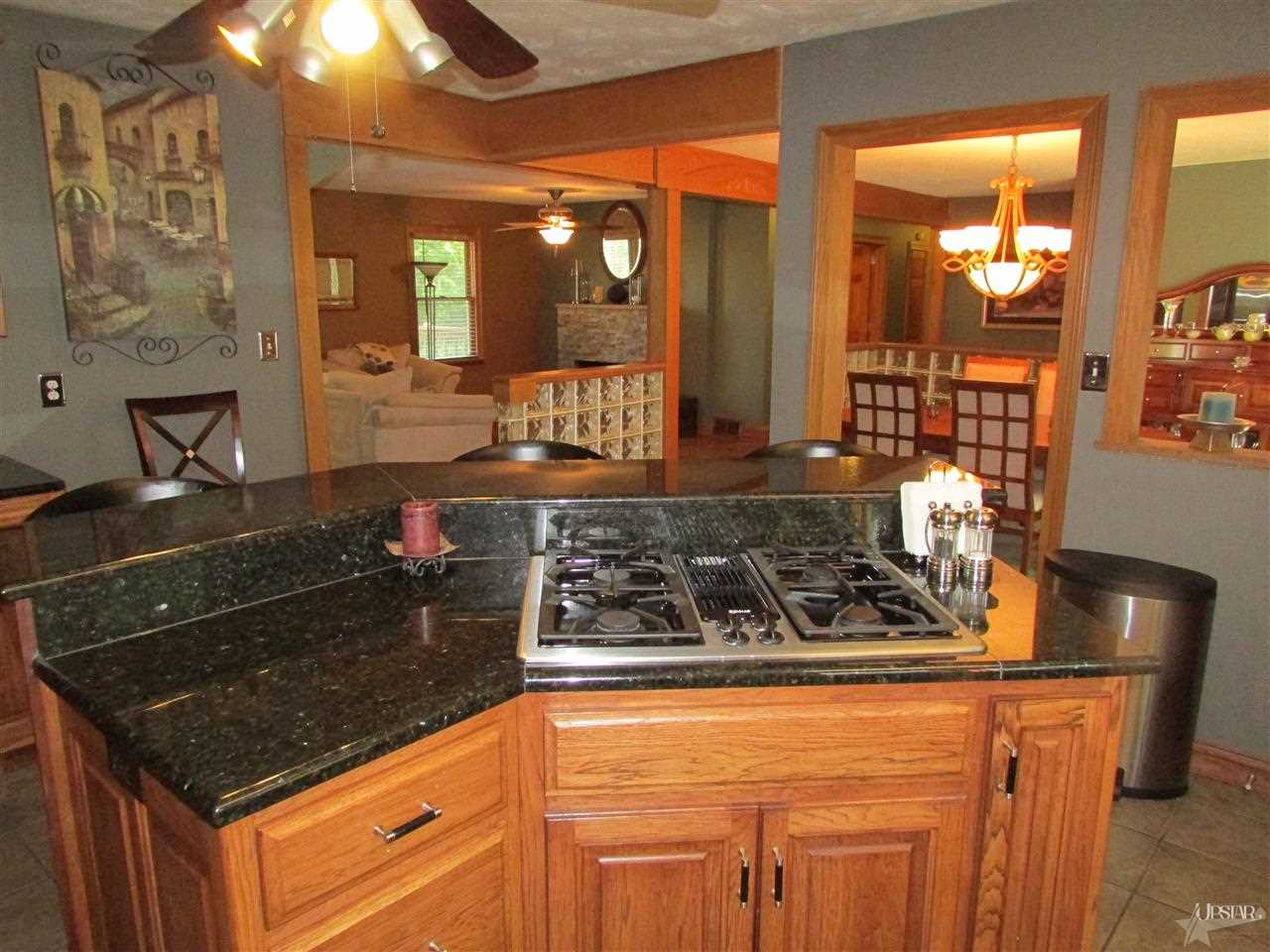 6124 Lower Huntington Road Fort Wayne, IN 46809 - Photo 9 of 30