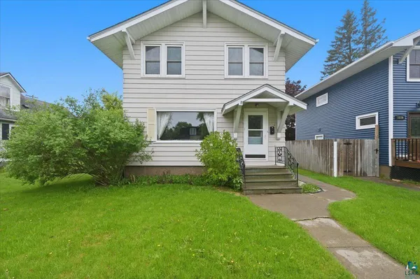 $215,000 | 1514 East 4th Street, Superior, WI 54880