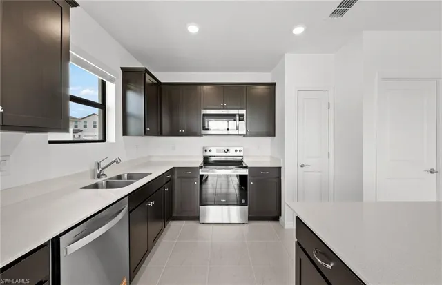 $254,990 | 258 Silent Lk Drive, Lehigh Acres, FL 33974