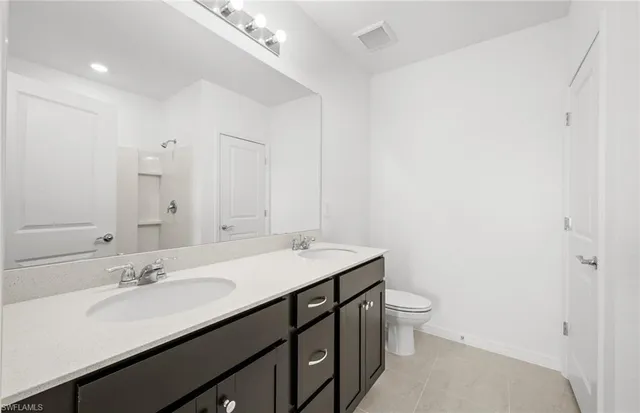 $254,990 | 258 Silent Lk Drive, Lehigh Acres, FL 33974