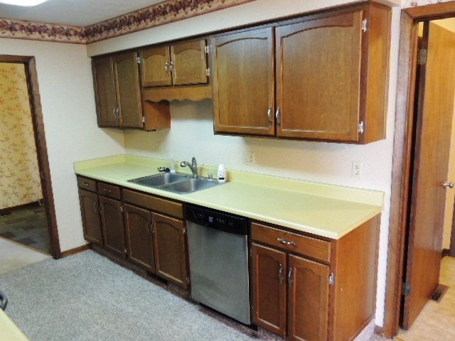 5642 Spring Brook Road Rockford, IL 61114 - Photo 10 of 25