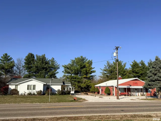 $234,900 | 24188 East County Highway, Canton, IL 61520