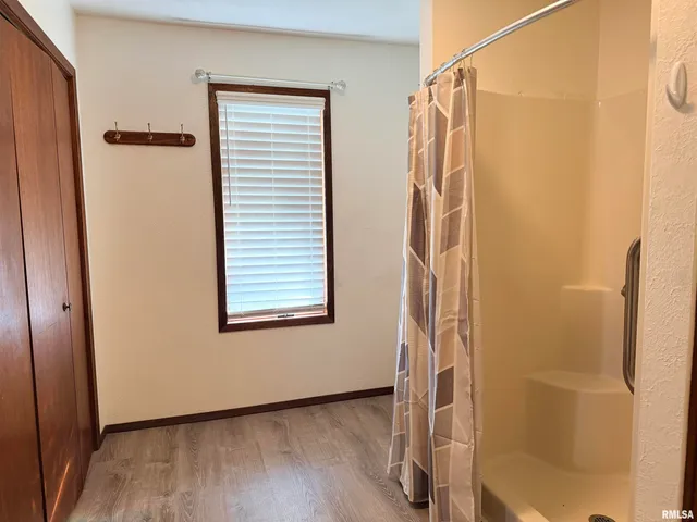 $234,900 | 24188 East County Highway, Canton, IL 61520