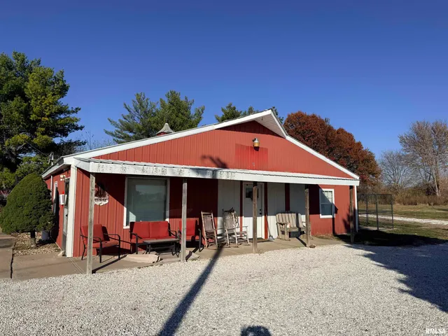 $234,900 | 24188 East County Highway, Canton, IL 61520