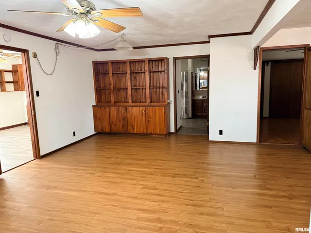 $234,900 | 24188 East County Highway, Canton, IL 61520