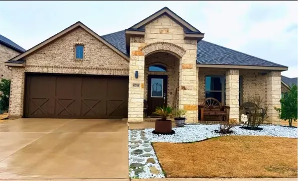 $404,000 | 6718 Goldenrain Drive, Venus, TX 76084