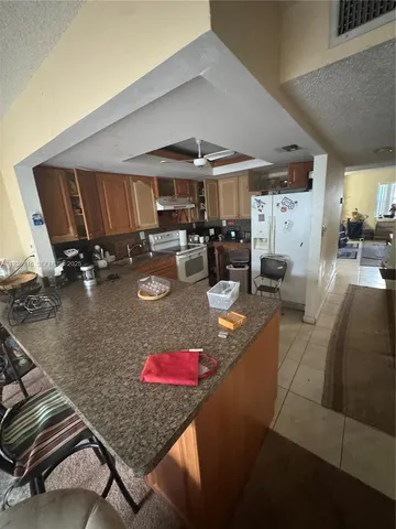 $305,000 | 2548 North 38th Avenue, Unit C23, Hollywood, FL 33021