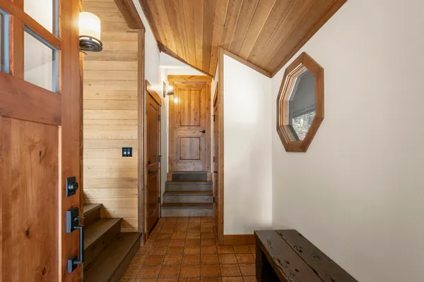 $1,950,000 | 960 Ward Creek Boulevard, Tahoe City, CA 96145