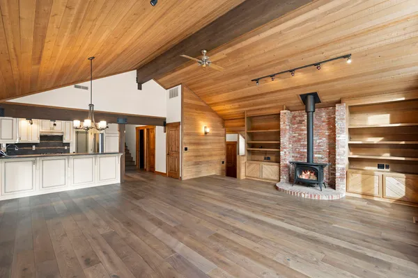 $1,950,000 | 960 Ward Creek Boulevard, Tahoe City, CA 96145