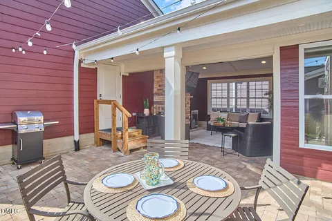 $1,125,000 | 1152 Lowland Street, Apex, NC 27523