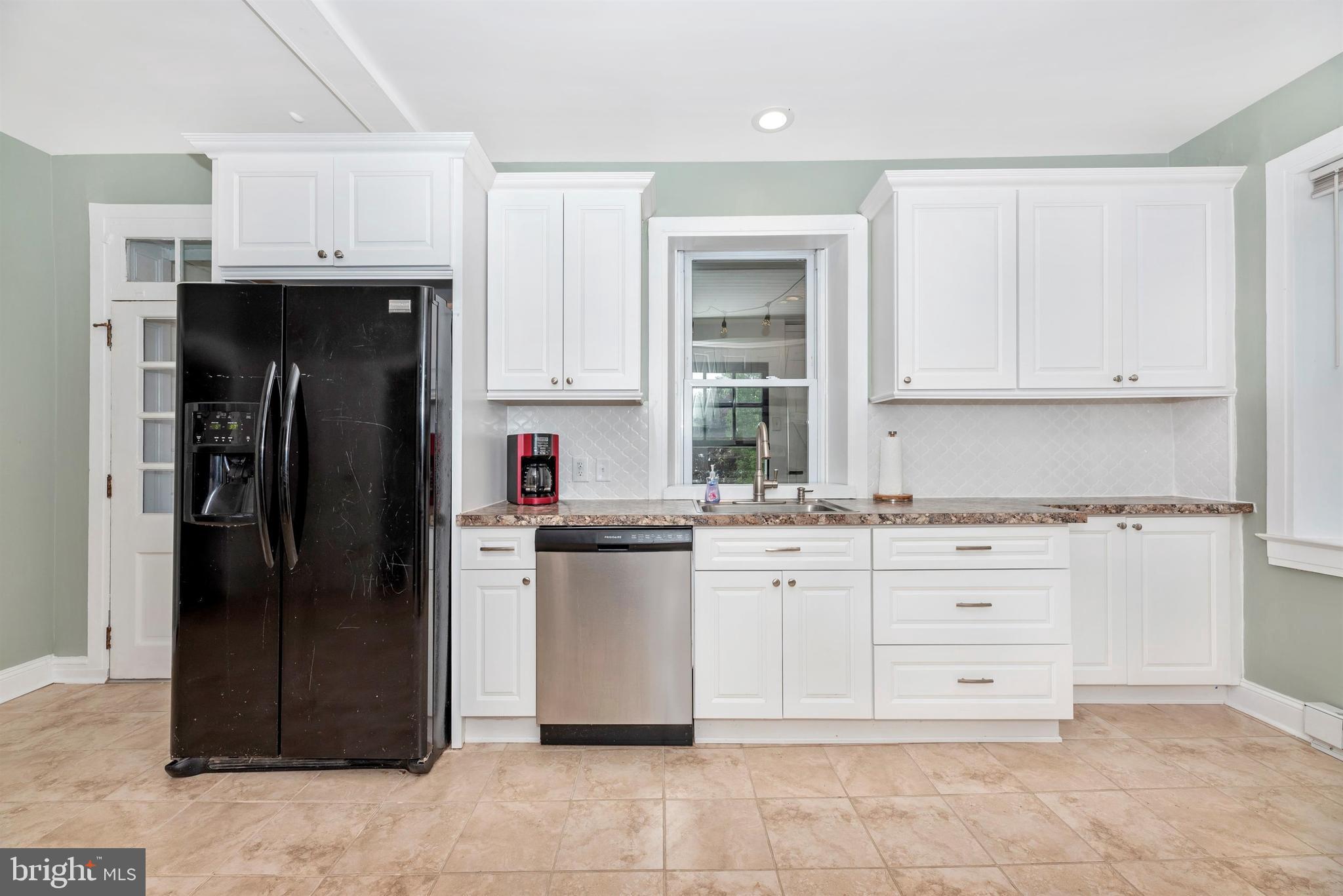 8206 Rocky Ridge Road Thurmont, MD 21788 - Photo 23 of 69 Kitchen