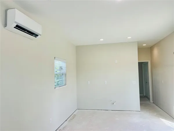 an empty room with a empty space