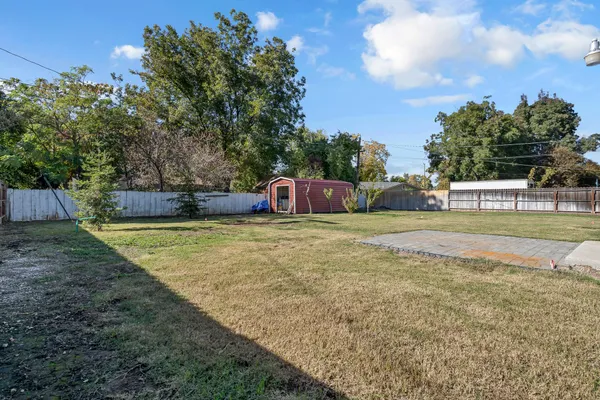$329,500 | 13527 Evelyn Street, Red Bluff, CA 96080
