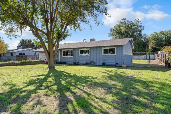 $329,500 | 13527 Evelyn Street, Red Bluff, CA 96080