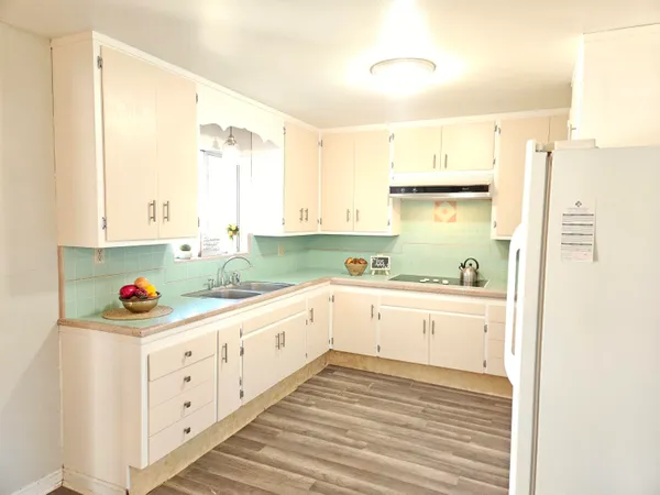 $329,500 | 13527 Evelyn Street, Red Bluff, CA 96080