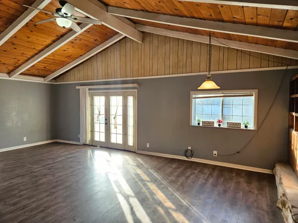 $329,500 | 13527 Evelyn Street, Red Bluff, CA 96080