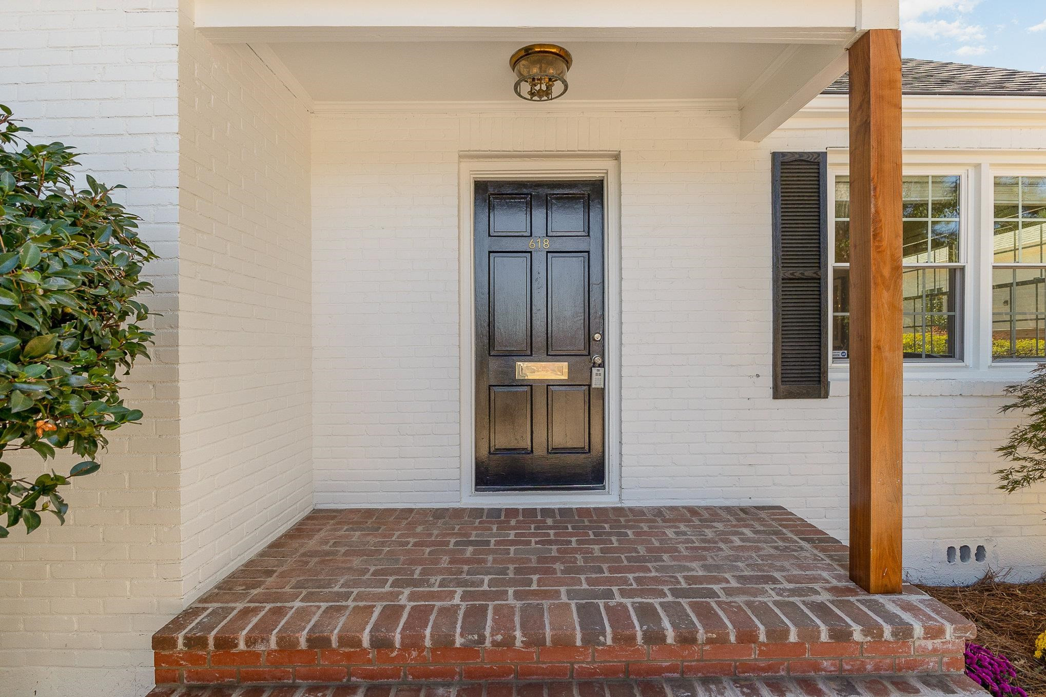 618 East Whitaker Mill Road Raleigh, NC 27608 - Photo 2 of 24 Photo 2