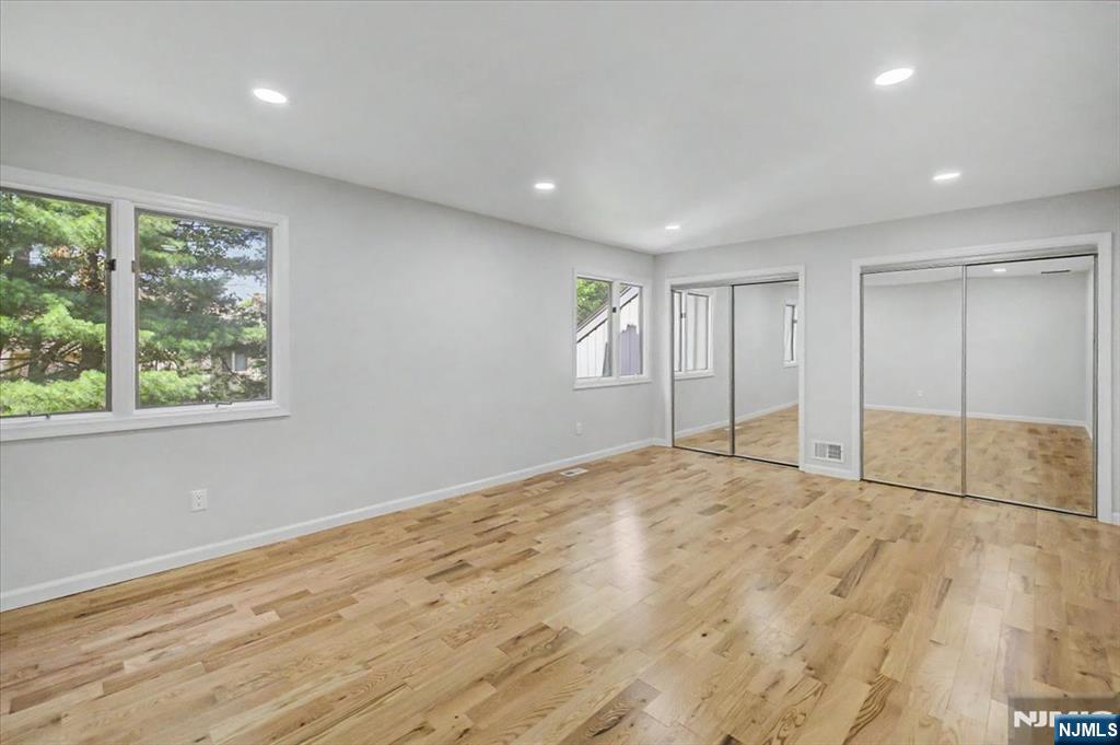 599 Apache Court Mahwah, NJ 07430 - Photo 13 of 25