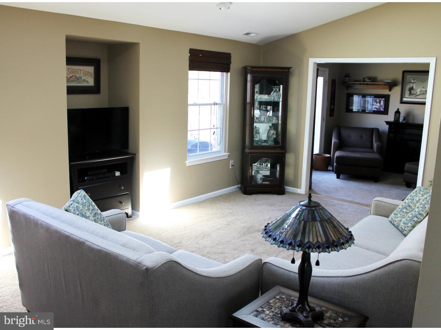 45 South Timber Road Holland, PA 18966 - Photo 10 of 25 Family Room