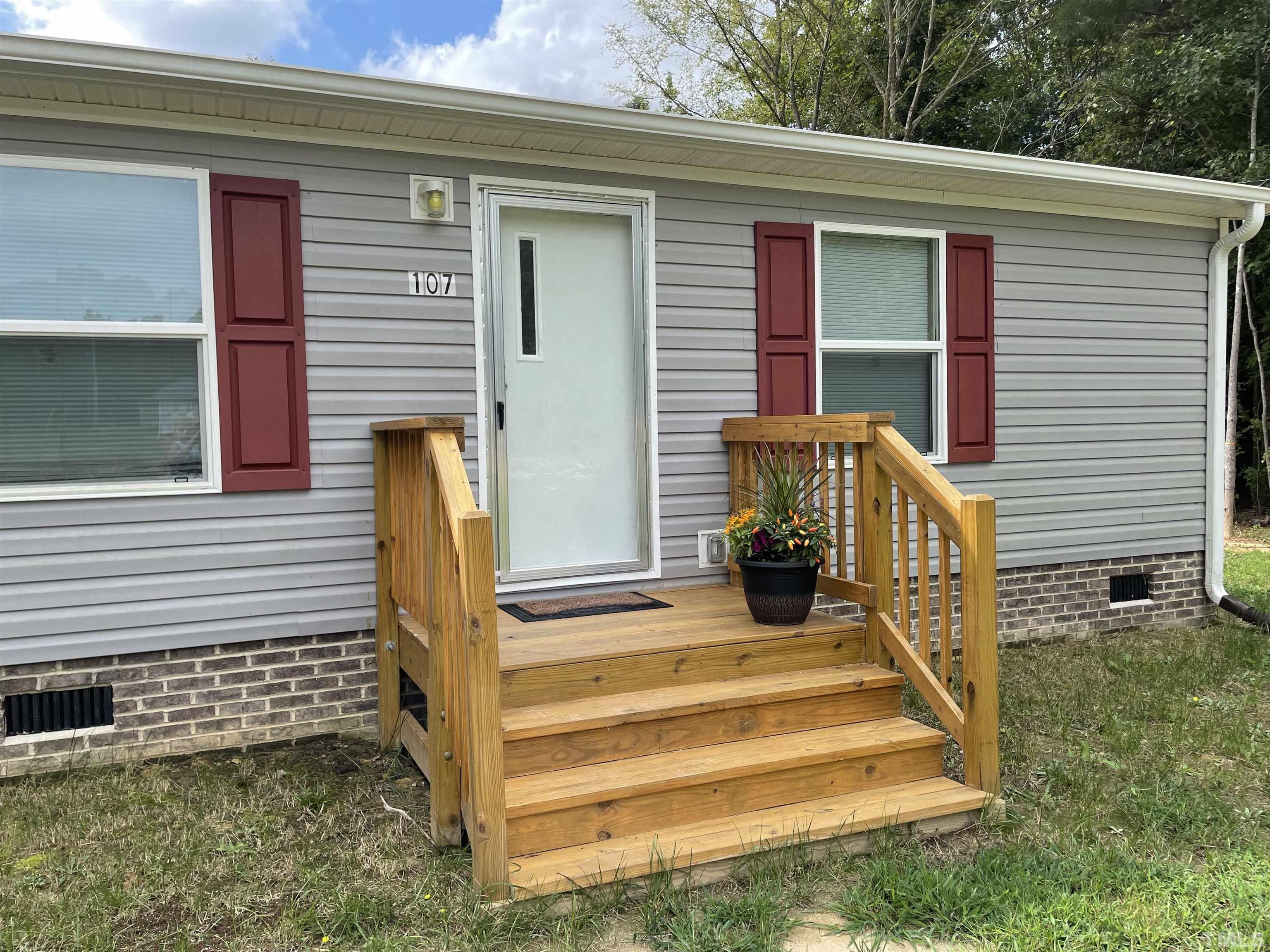 107 Harris Road Louisburg, NC 27549 - Photo 3 of 16 Gallery Image 3